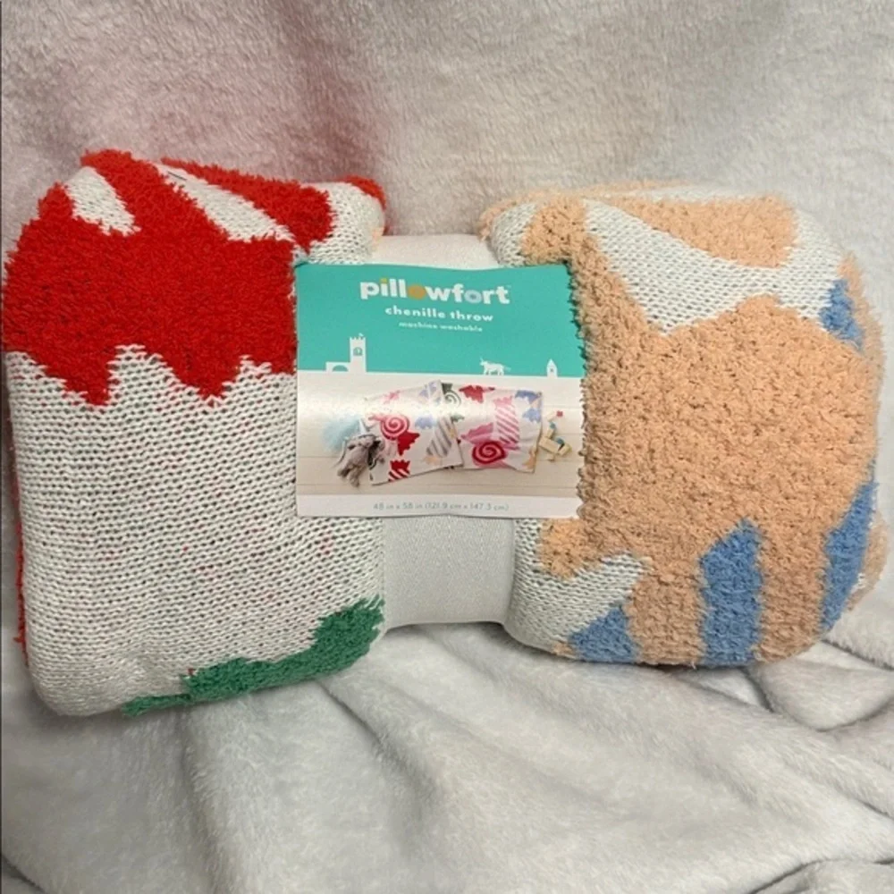 Pillowfort Candy Knit And Chenille Throw Blanket